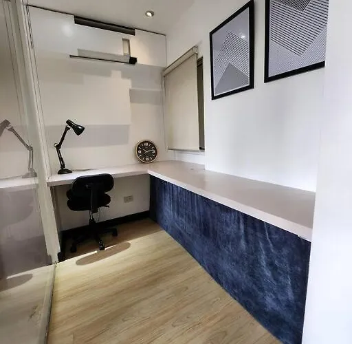 Enjoy Bgc Sunset And Golf Course View 2 Bedroom Loft With 100mbps Internet Connection * Manila
